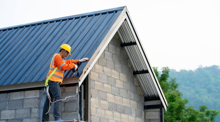 Professional New roof installation in Minerva, OH